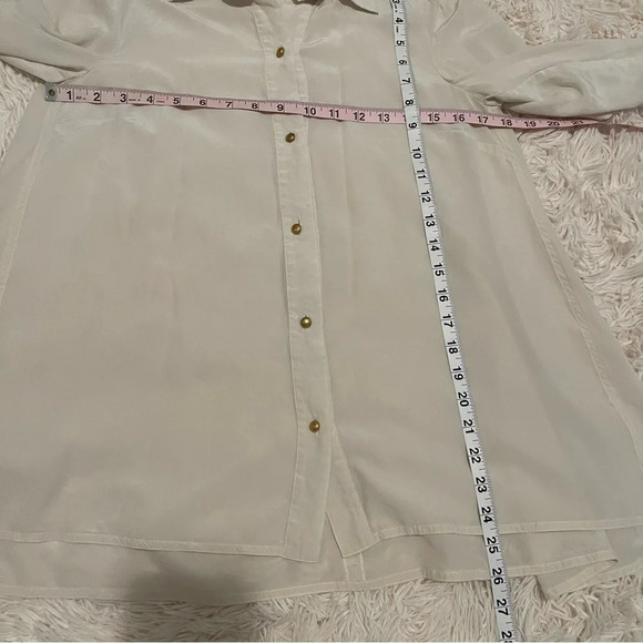 MARC BY MARC JACOBS 100% Ivory Silk Top Long Sleeve gold Button Down free fit 2 - Picture 7 of 7